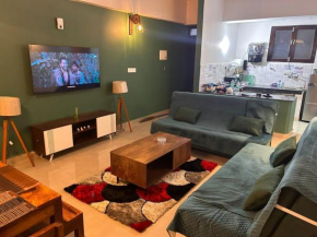 Cozycostays Skyline 1
